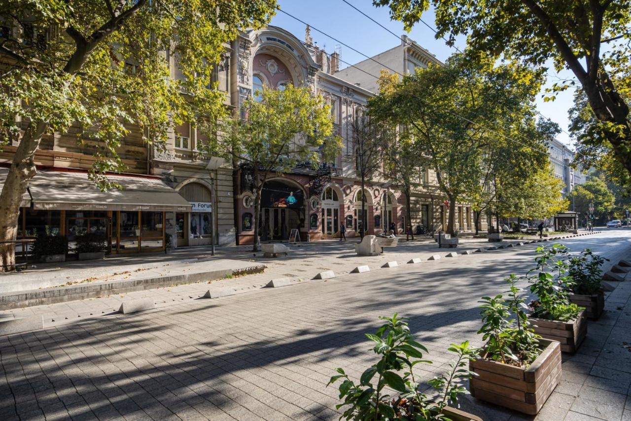 Apartman Premium Art Deco At Broadway // 4bdr & 3br Budapest